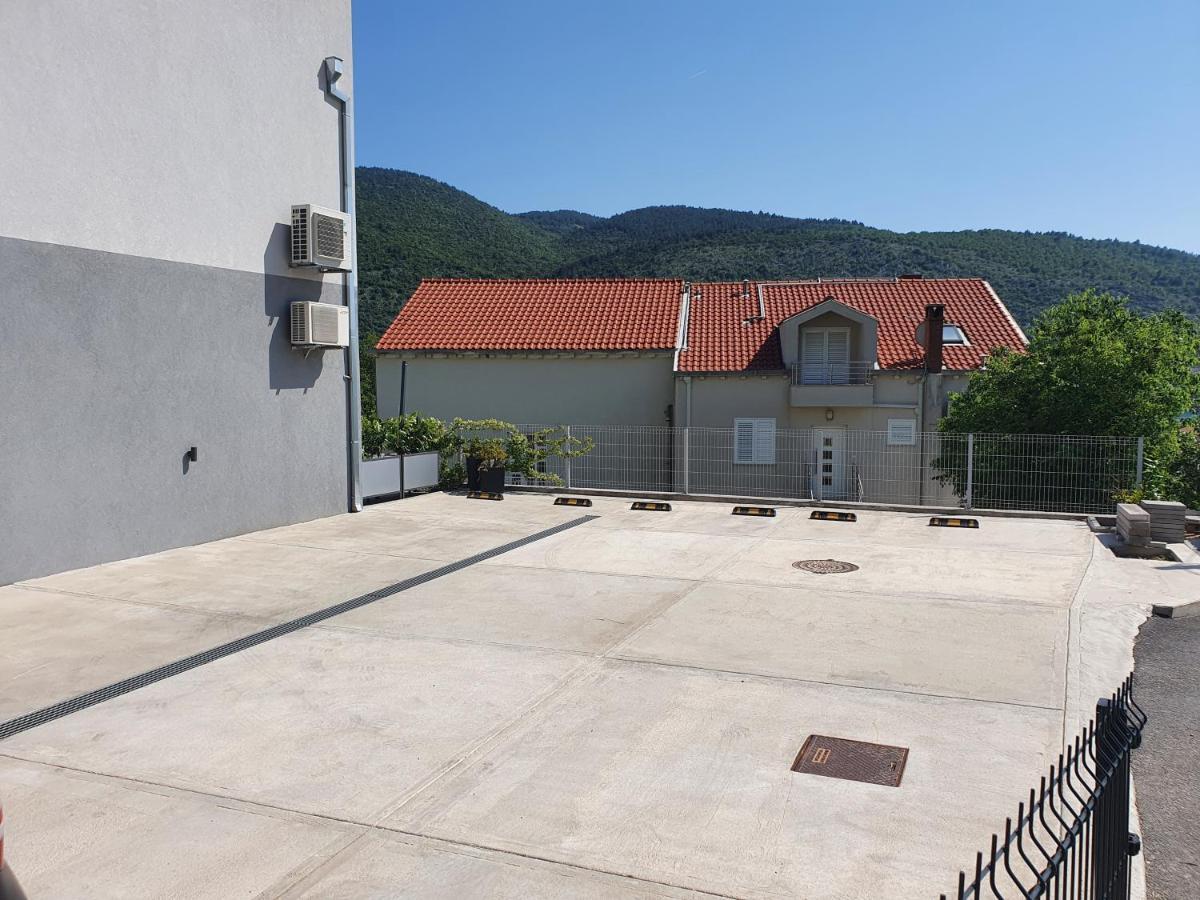 Apartment Rita Mokošica Eksteriør billede